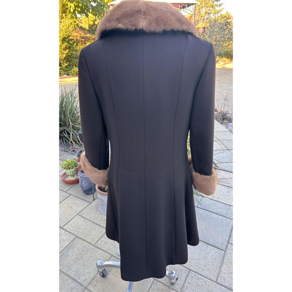 Heavy, Brown Vintage Coat with Fur Trim 1940s, 1950s - Picture 3 of 8